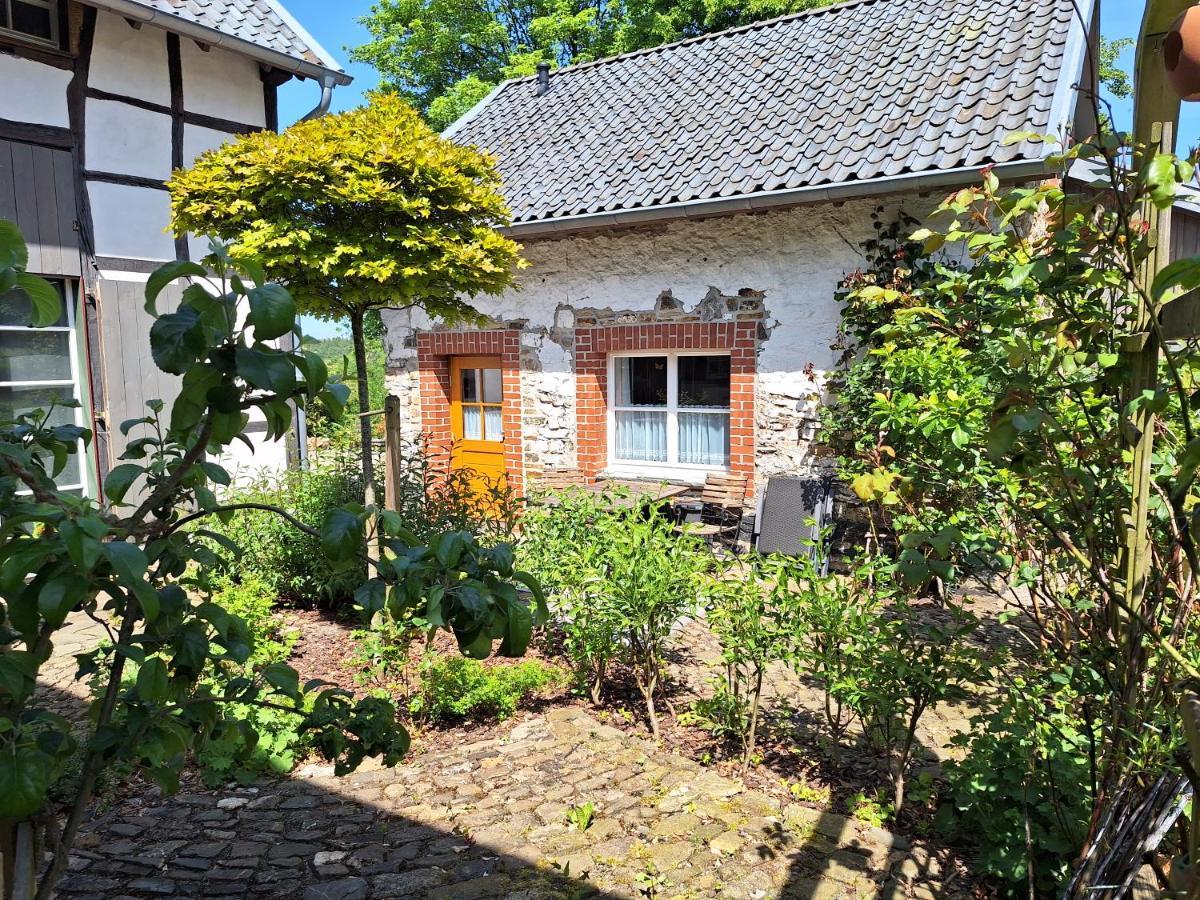 Ferienhaus Altes Backhaus Roetgen Zewnętrze zdjęcie
